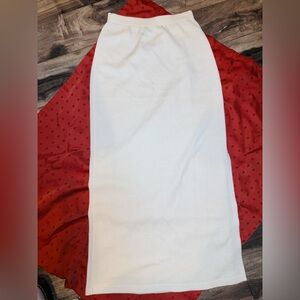 St. John by Marie Gray Knit Long Skirt – Size 4